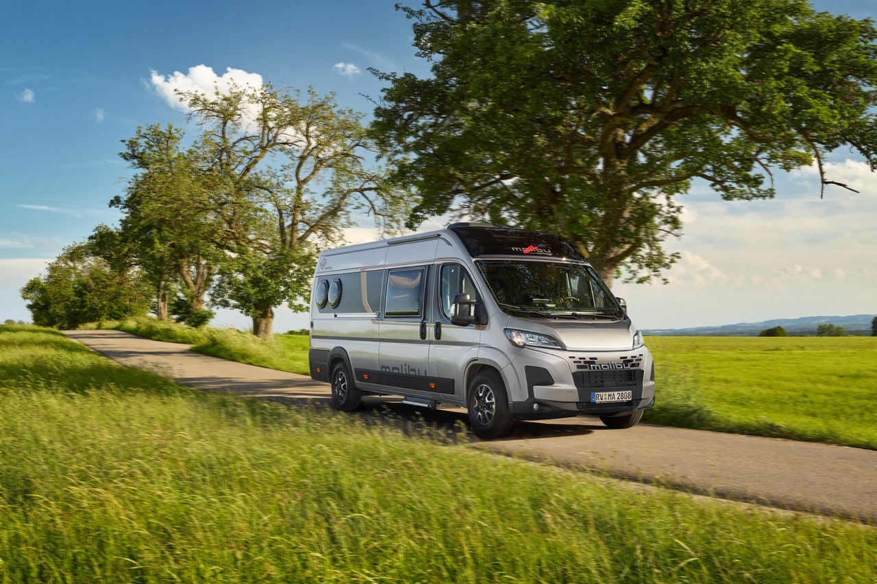 Malibu Van compact