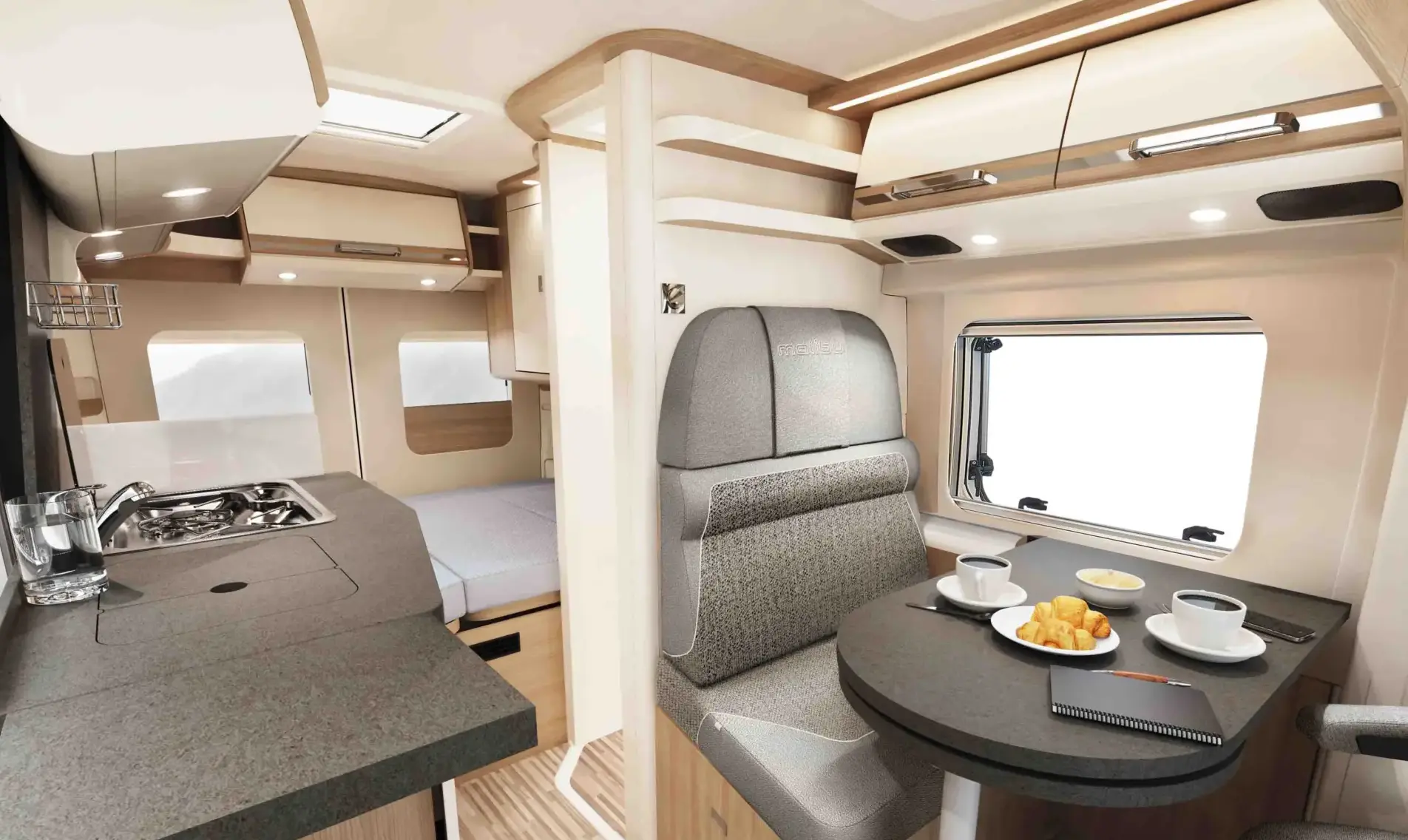 RET-2026_MalibuVan_compact-540DB_vh