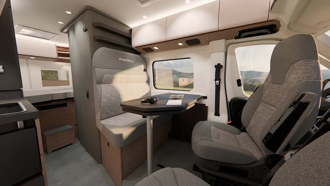 Interieur MalibuVan Firstclass Tworooms 600 DB Bari Grossbild1 Deko